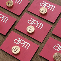 apm_mask_aroma_buckle_rose_gold_4s